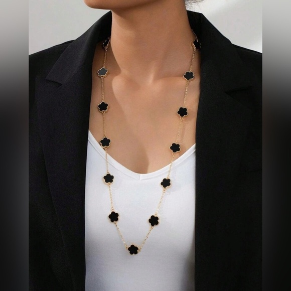 Elegant Black and Gold  & Black Floral Necklace - Picture 1 of 3